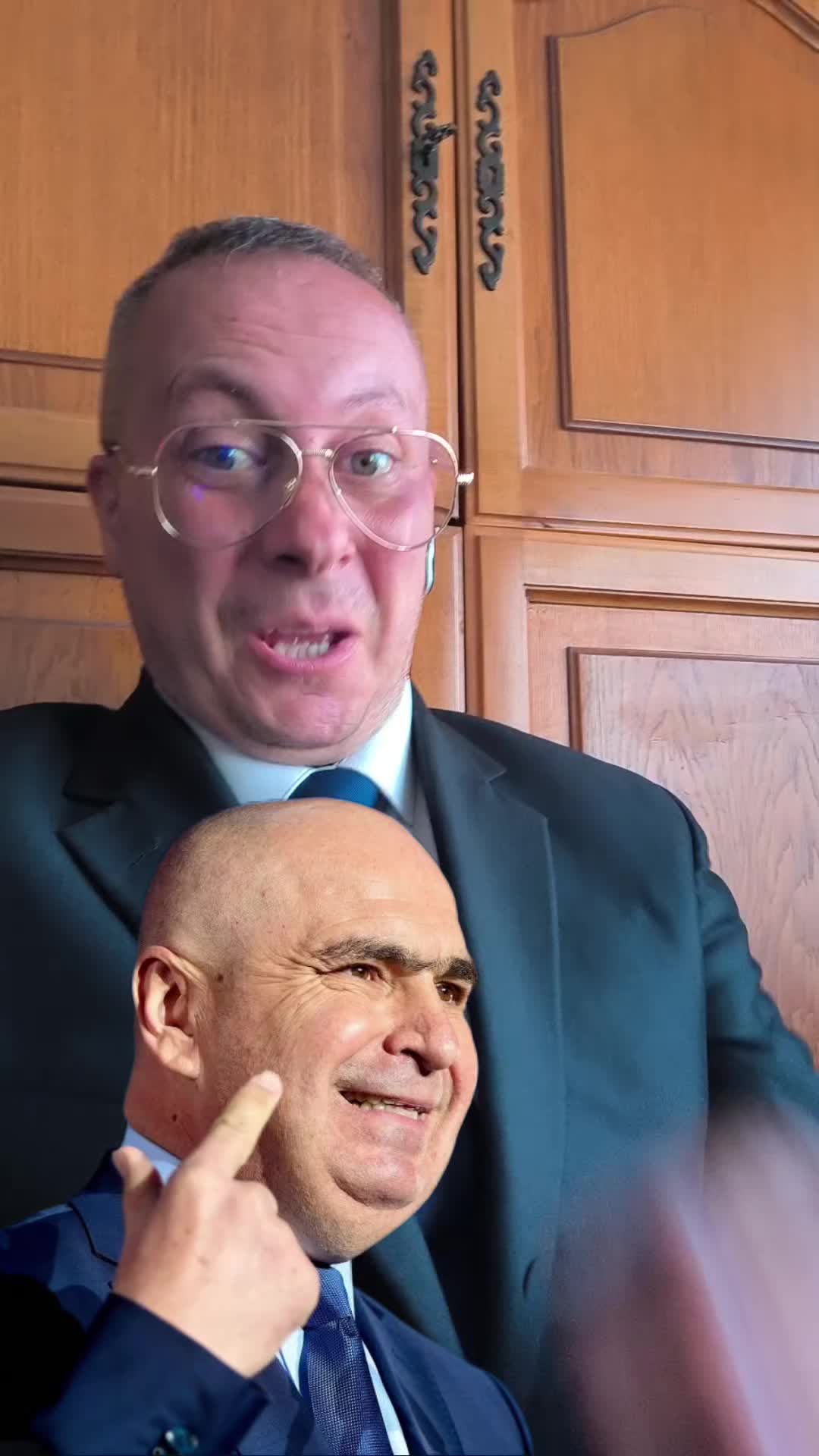 Previzualizare video TikTok @kovacs.valer