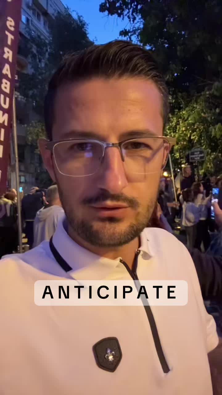 Previzualizare video TikTok @eduardpopa.ro