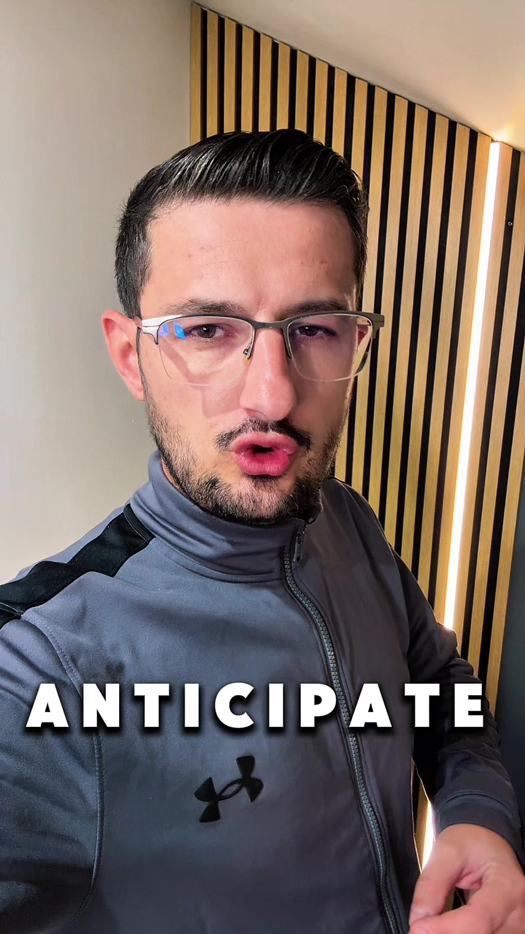 Previzualizare video TikTok @eduardpopa.ro
