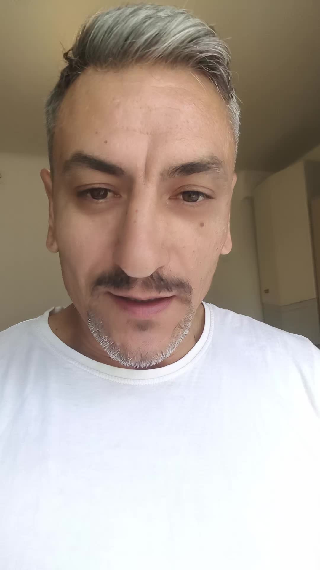 Previzualizare video TikTok @lungoldcristian