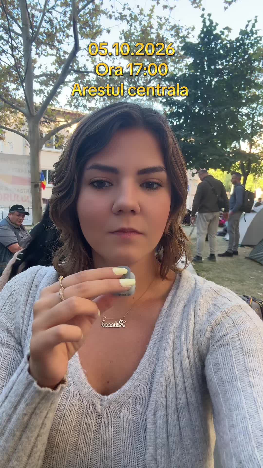 Previzualizare video TikTok @rebecaoft