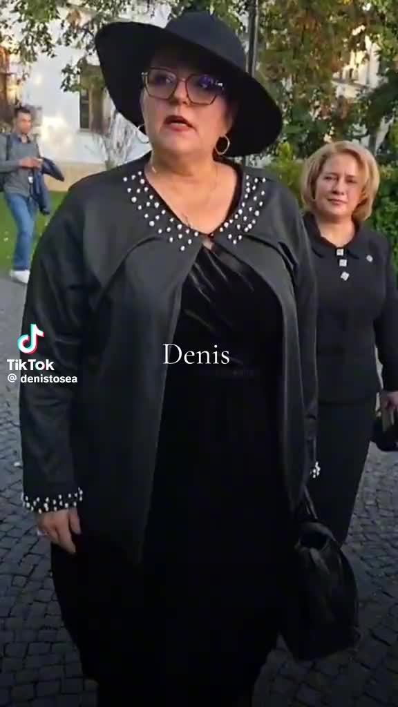 Previzualizare video TikTok @levendis.lev.317