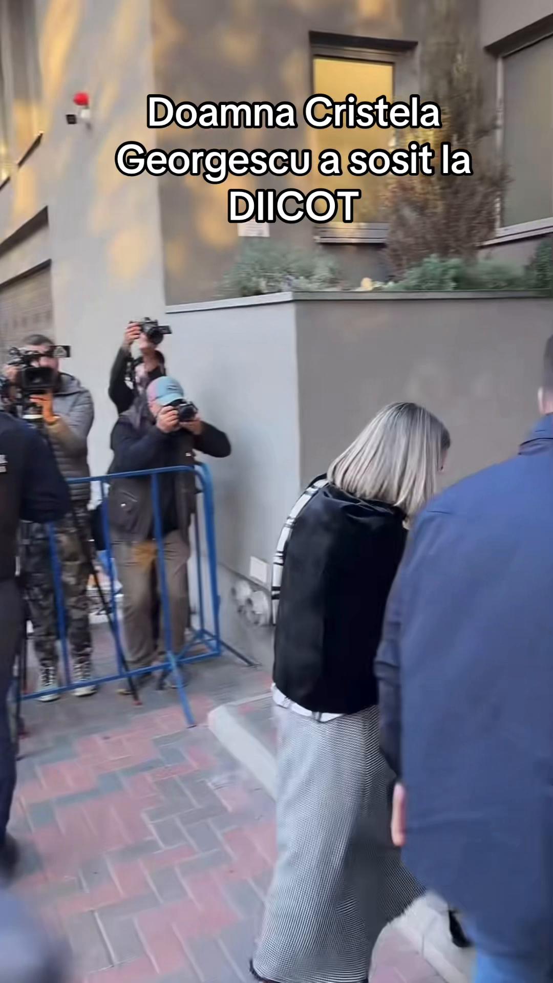 Previzualizare video TikTok @secretelepolitice.ro