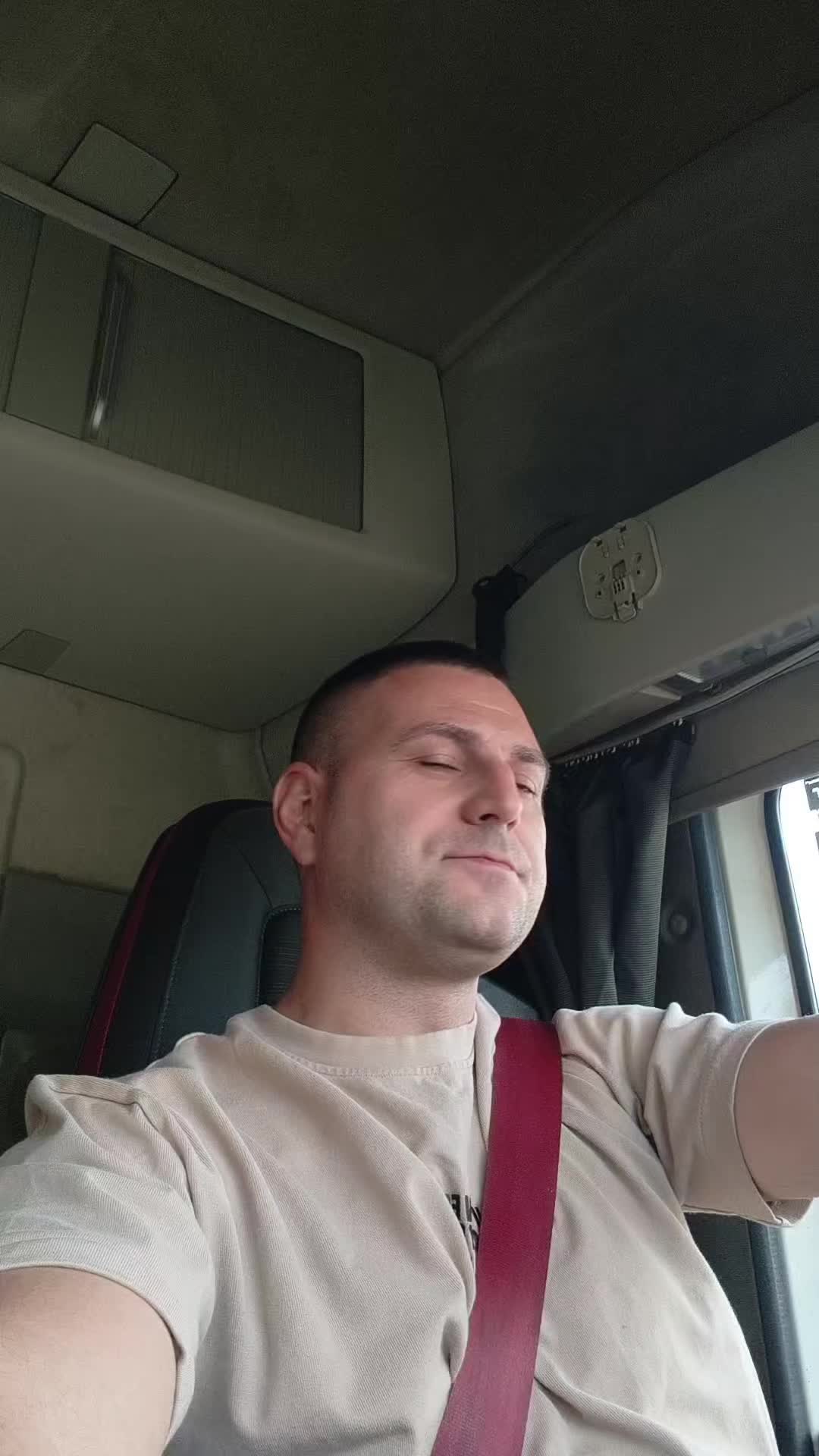 Previzualizare video TikTok @vasile_s1