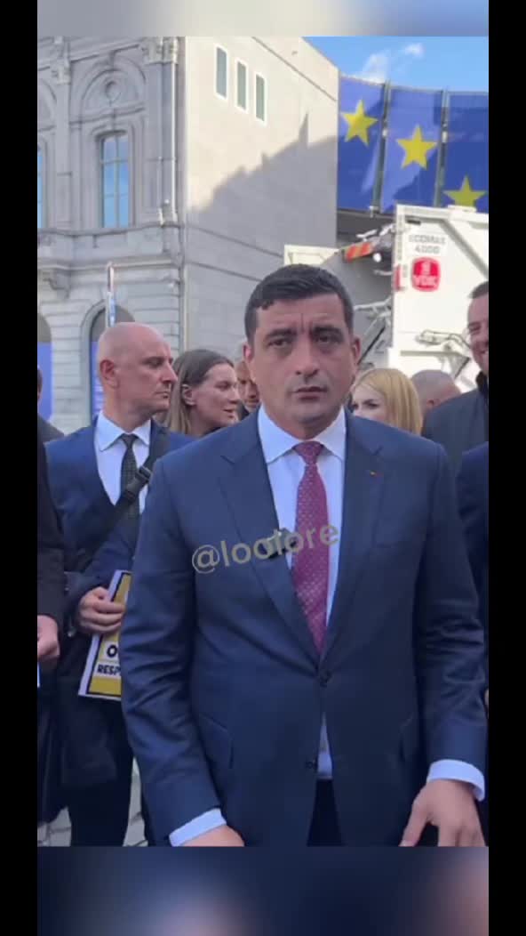 Previzualizare video TikTok @loolore18